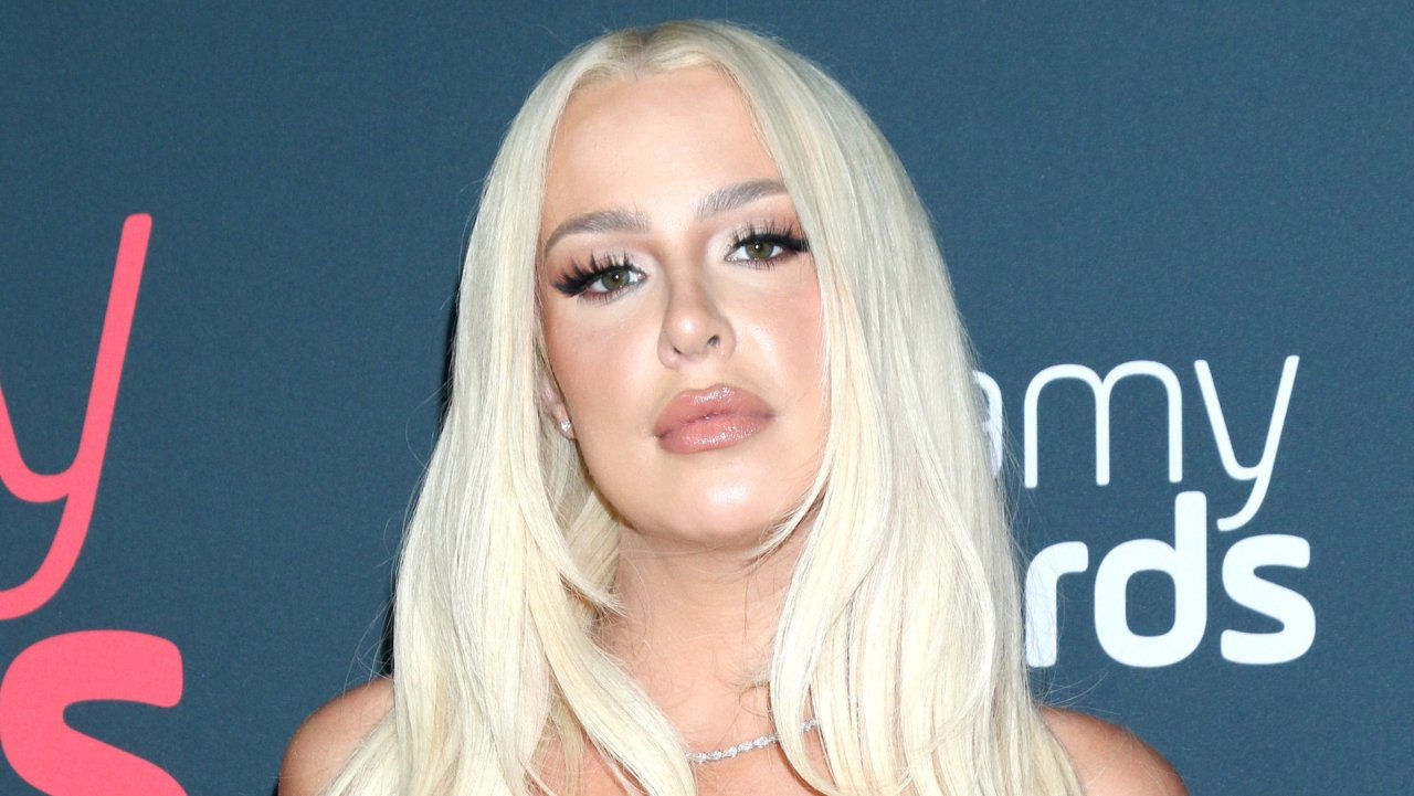 Tana Mongeau Nudes vs Professional Digital Privacy Standards